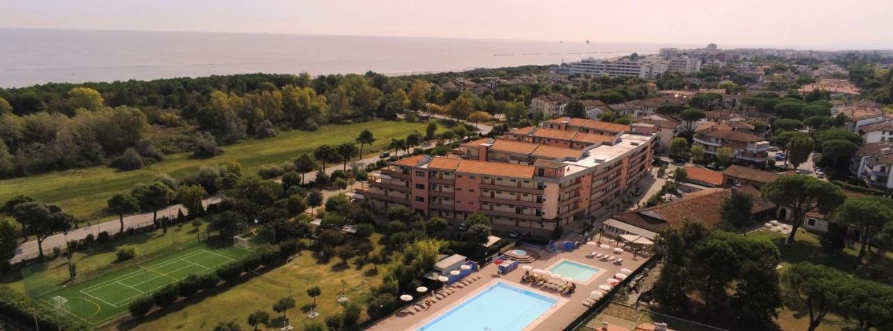 Costa Paradiso Lido Adriano Exterior foto